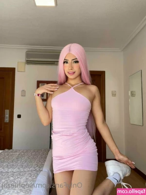 sophiemiler - Bts of todays outfit