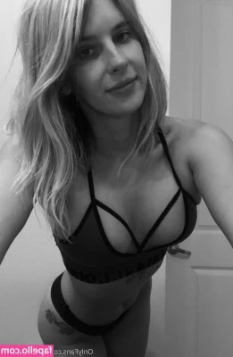 summerhfree - Do you like it when I balance on my toes