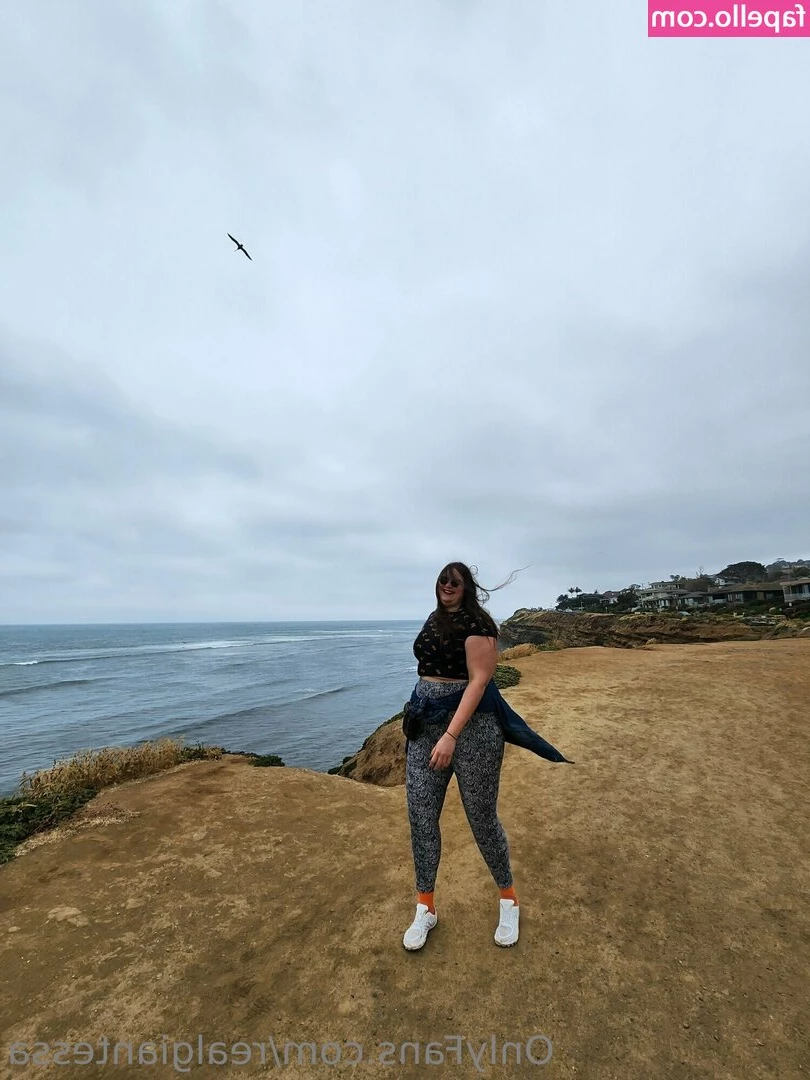 realgiantessa - I ve been enjoying the sun shine