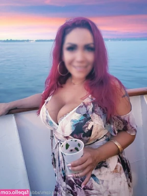 addicted2alexisfree - Please go vote for @CursedArachnid theres not a lot of time left. You