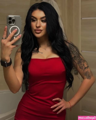 midnight_rosa [ midnight-rosa ] - Been working and going through a lot lately will post more content