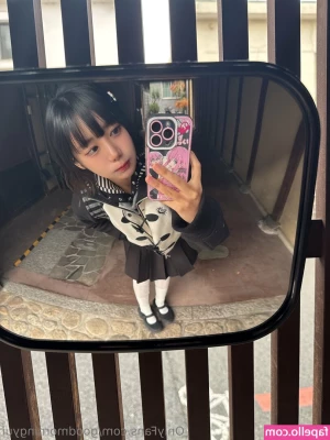 goodmorningyui - Trying to fit sexy lingerie onto my huge fat body is a challenge.