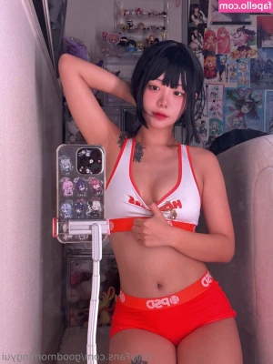 goodmorningyui - Just a small shower session 🍒
