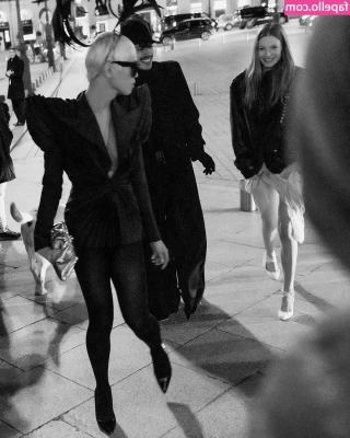 Hunter Schafer [ hunter-schafer ] - Getting even bigger these last few weeks