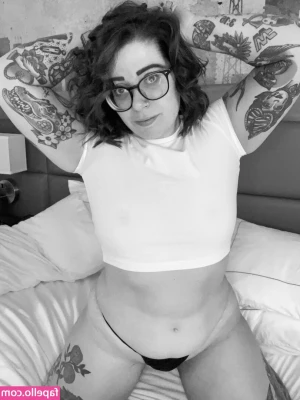 Stepstool Sarah [ stepstool-sarah ] - MY 1ST NURU MASSAGE  HOW DID I DO   nuru  massage  body