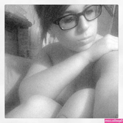 Stepstool Sarah [ stepstool-sarah ] - Heading back into work today  I d love to talk to you guys on my part 1