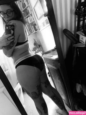Stepstool Sarah [ stepstool-sarah ] - happy wednesday   would you fuck my ass