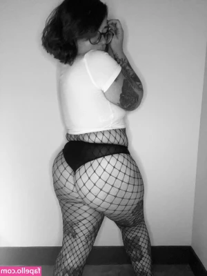 Stepstool Sarah [ stepstool-sarah ] - It’s all see through hehe 😋