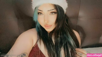 edenivyxo - Wakie wakie! Hands on 🐍 ie! 😈