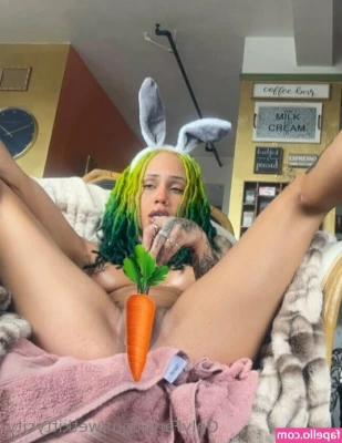 wetkittycity - Who wants to see those big tender breasts   they got bigger and will