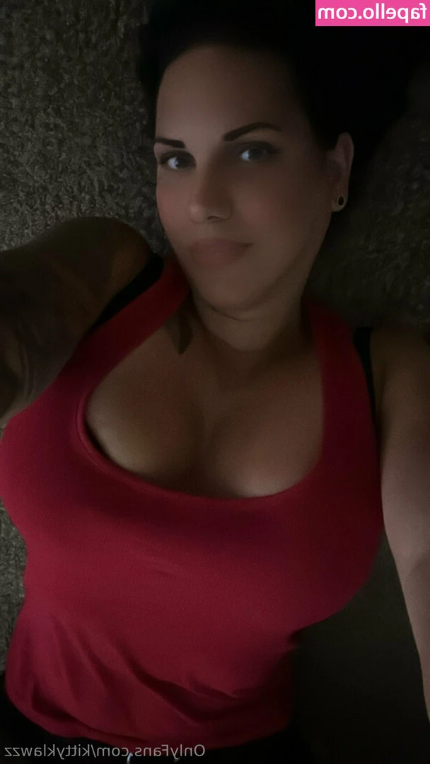 kittyklawzz - No edits  Just squish