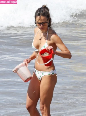Jordana Brewster [ jordana-brewster ] - lil play