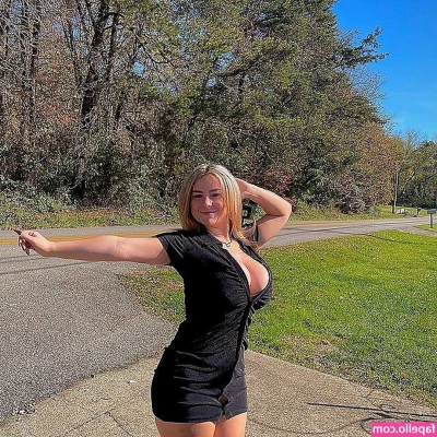 Brooklyn - Que te imaginas hacer en esta pose y en este lugar? 🔞💦  What