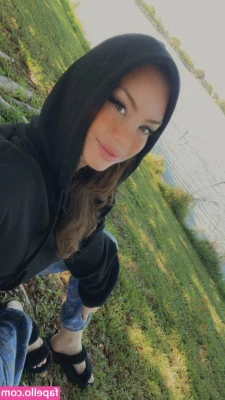 mandywatersxx - Perfectly sunny toes