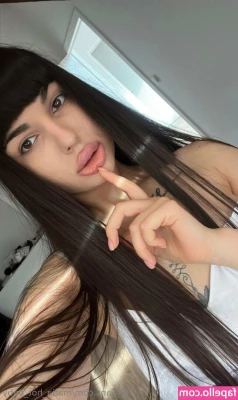 maria_hot_baby [ maria-hot-baby ] - make sure to check out my RECENT ASMR video on YouTube!!! wifey vibes
