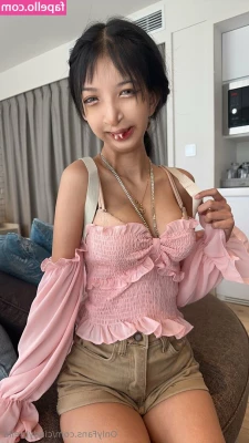 cindybrella - 2 new videos on Thursday and another 2 new videos on Saturday 