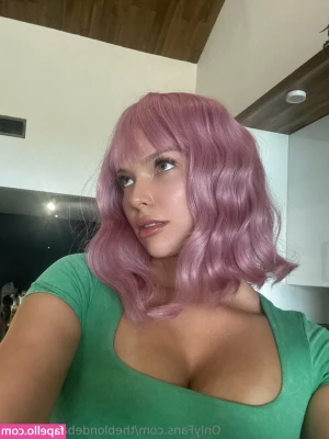 theblondebarbiexo555 - swipe to see me turn around xx