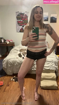 sugarbuttfree1 - The nice view for the camera guy  not my husband