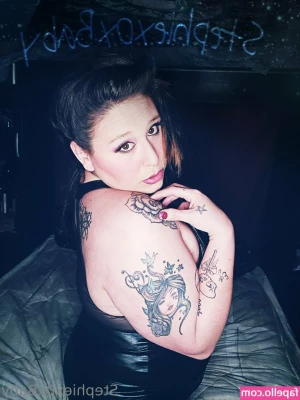 stephiex0xbaby - Banana feet  so squishy  slimy  and slick  Would you eat my mashed