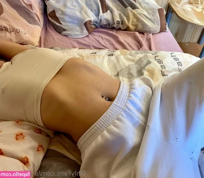 annivercary - Come lick on these nipples daddy