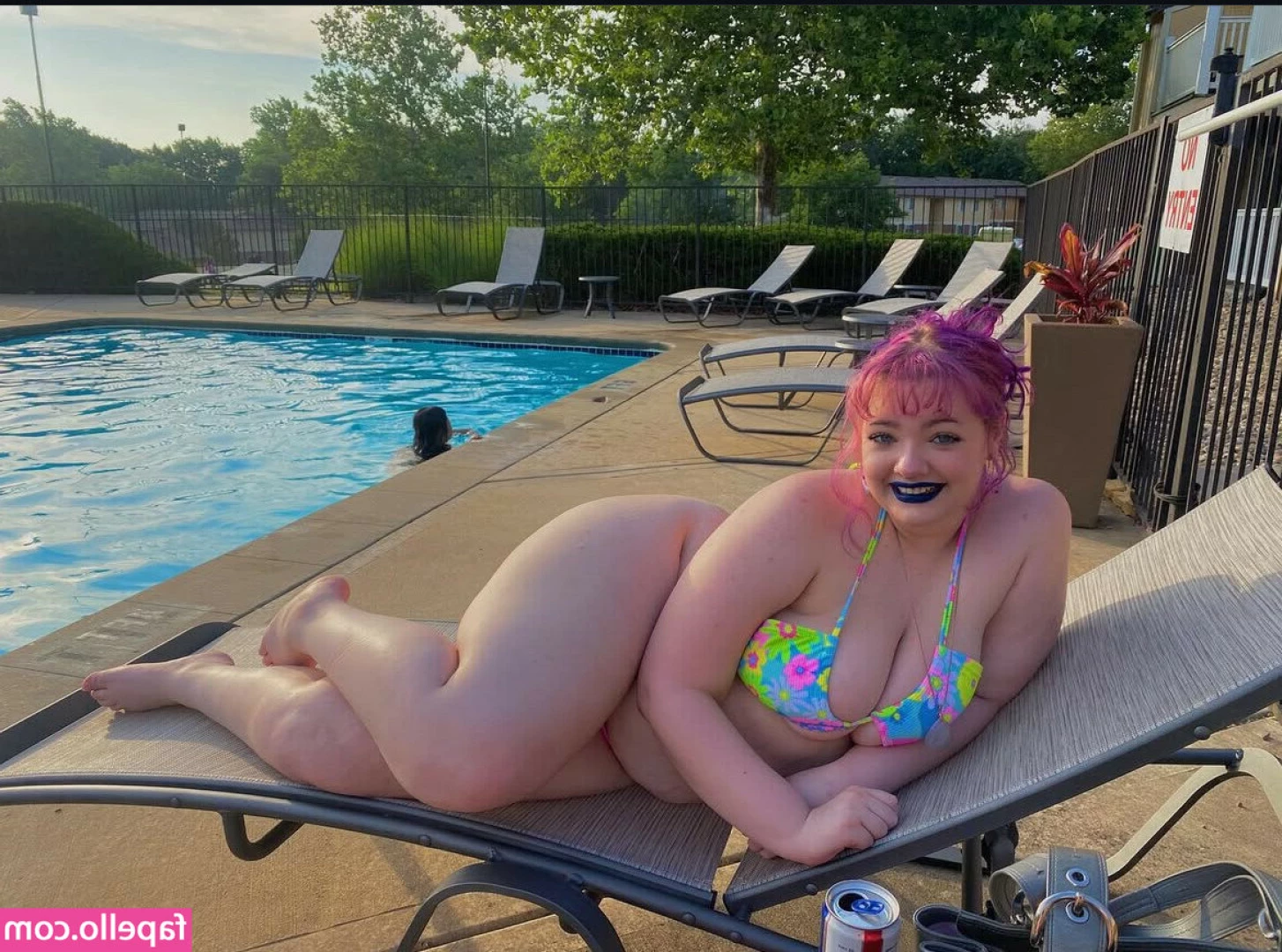 BunnyBiddies - Shotting in versione strong  Ahhh fatevi sotto  Ho un sotterraneo