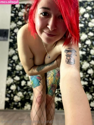 maddie_freee [ maddie-freee ] - Wenn der Tag so beginnt  Lust auf das ganze Video  Sehr feucht 