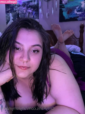 allyismyname - Unlock to see this Pussy get slapped by this leather wand, she is