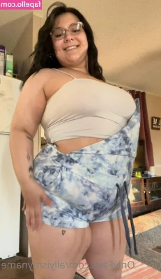 allyismyname - https onlyfans com 494943230 banginevents  She s catchin up  please