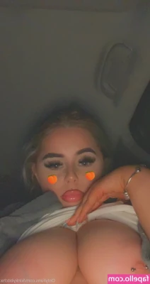 Kinkybitchx - What color next