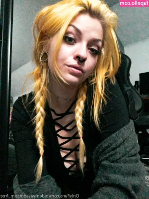 hidemyassdotcom_free [ hidemyassdotcom-free ] - Qual a primeira coisa que vem na sua cabeça vendo essas fotos  Me