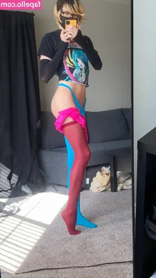 cutesyfemboy - throw back with my main bitch~~ DM for customers or sub to my main