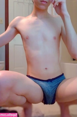 cutesyfemboy - Nudes from my bath... Guess what else I did today?