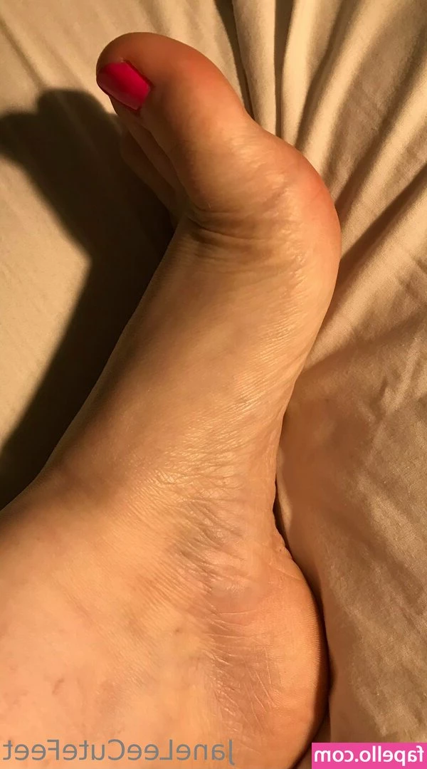 janeleecutefeet - If you have your renew on  videos will be sent out this weekend
