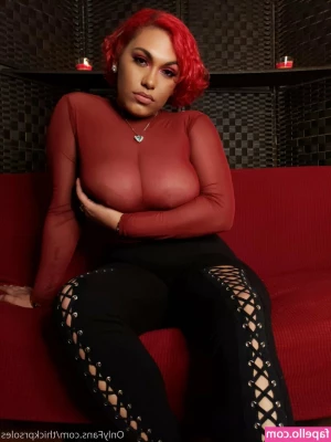 thickprsoles - SEXY BLONDE MOMMY WITH BIG TITS @danaspecial 🥵🔥SHE WILL AMAZE