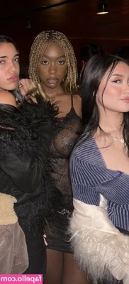 Majormommyissues - Double domme sessions available