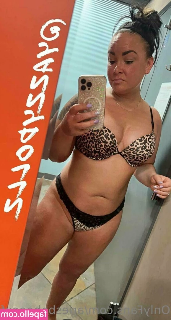 ariesbabeeexfree - Example of a custom  I love making custom videos and doing everything