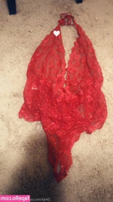 princessrene004 - How's this lingerie and blonde wig on me?