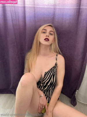 goddess-blaze - This pool is my little piece of paradise who wants to chill with me