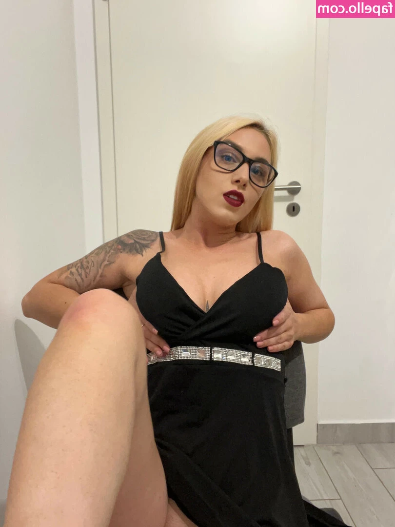 goddess-blaze - Do you wake up feeling like playing  Because I do