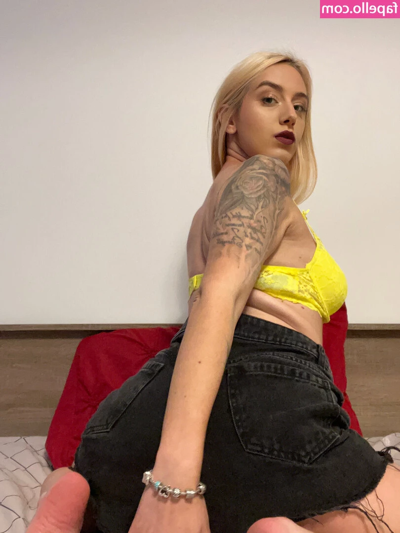 goddess-blaze - I love playing with my nipples all day getting my pussy all wet and