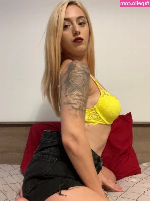 goddess-blaze - OK I just wanted to let all yall know  I am 100  doing a shoot