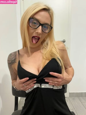 goddess-blaze - Kiss me now  fuck me later