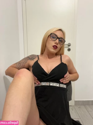 goddess-blaze - Subscription is free  margo_graceful  but the wave of pleasure and