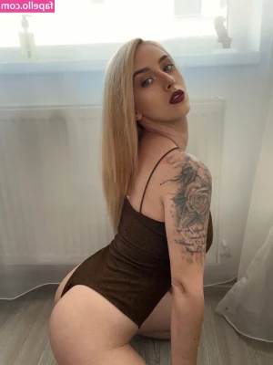 goddess-blaze - Today a different set than usual   footjob and handjob training with