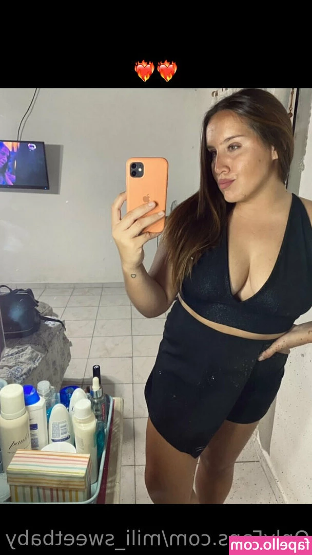 mili_sweetbaby [ mili-sweetbaby ] - Uma gozada mais o menos depois de duas fodas no dia