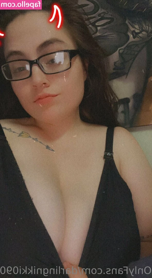 darlingnikki0901 - Also.. Uh. Quick poll! I have been contemplating on n off for MONTHS