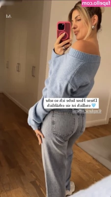 Sarah Harrison [ sarah-harrison ] - Hey babes exclusive content  fetish friendly  customs welcomed  posts
