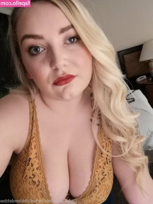 yourlucyloo - Pray to your Hairy Elf Goddess before bed every night