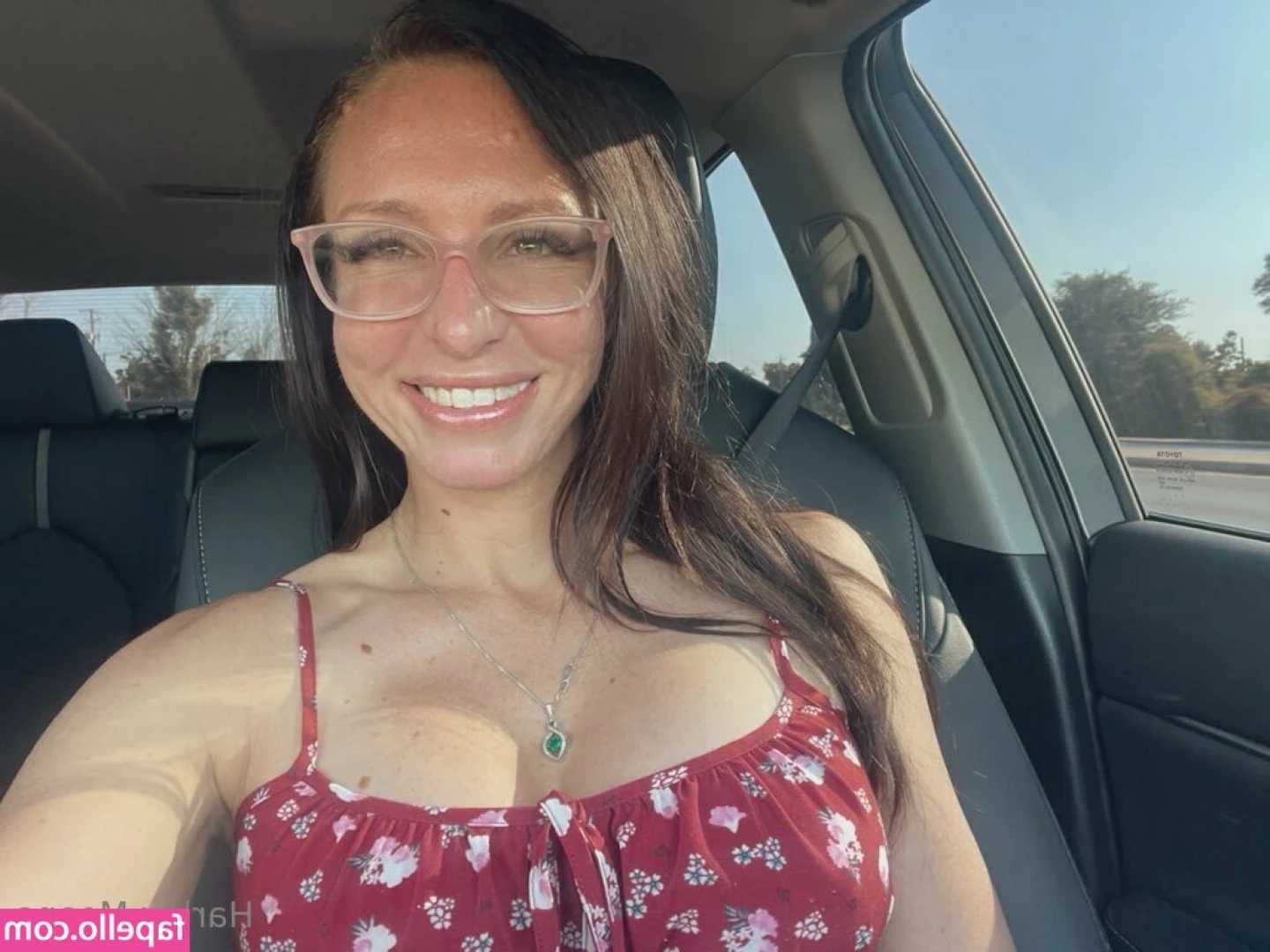 living_playfully [ living-playfully ] - I'm a busty blonde today 😇