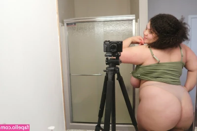 goddessbaileyy - Mi culito esta mojado y si seguimos
